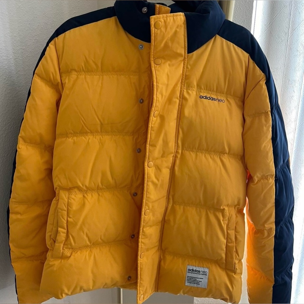 Adidas neo 100% goose down jacket size medium